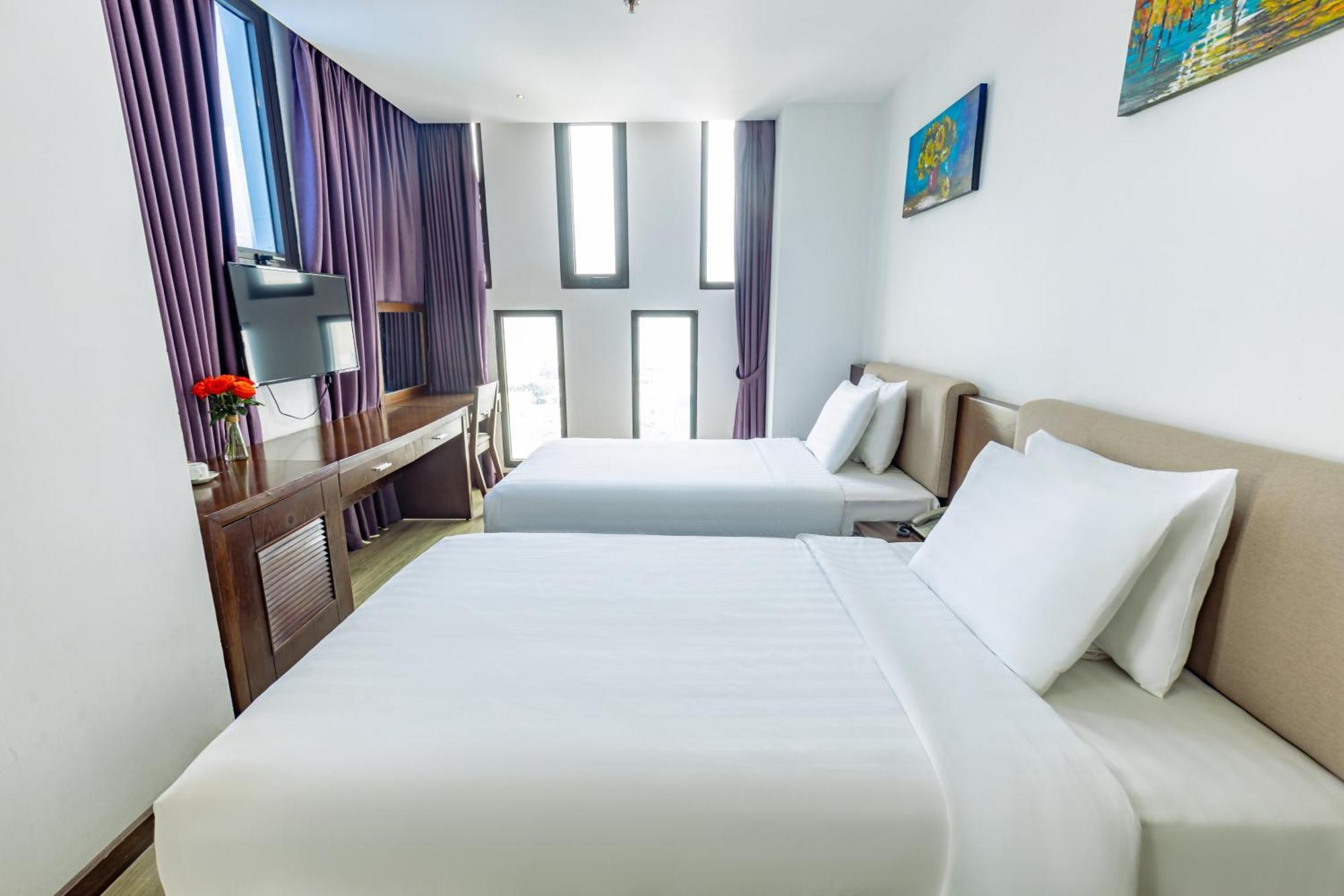 Golden Sun Apartment By New Sky Travel Da Nang Exterior photo
